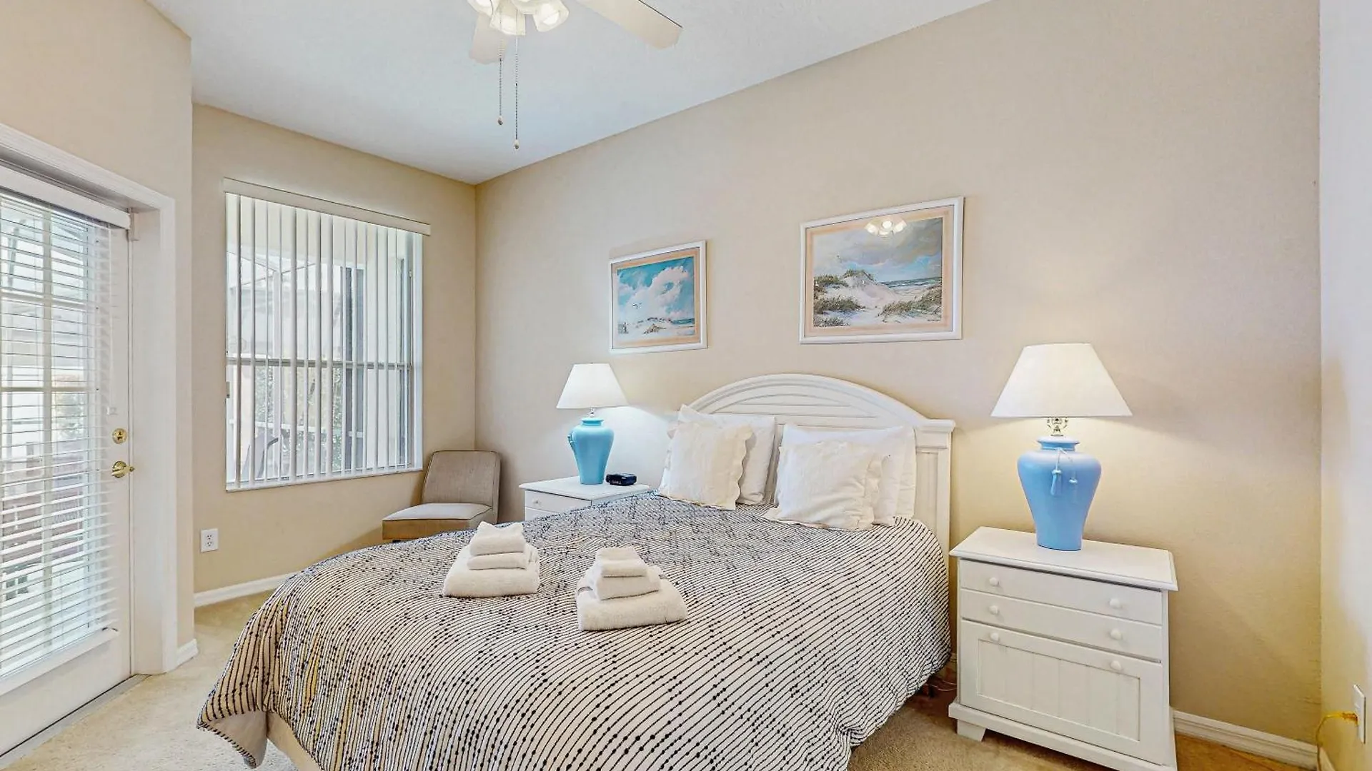 Windstar Villa Davenport 0*,  United States